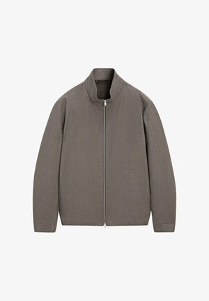 Grå jakke med høj krave, fuld frontlynlås og minimalistisk design. Fremstillet af tekstureret stof med lange ærmer og uden synlige mønstre.