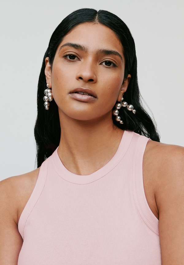 KLARA - Top - erdbeer creme4