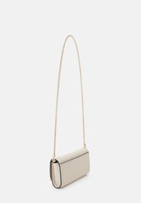 MICHAEL Michael Kors MONA  - Clutch - light cream