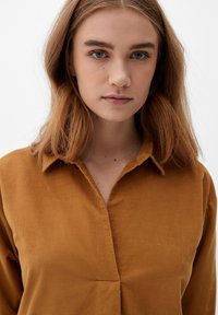 s.Oliver EN FIN  - Bluse - sandstein