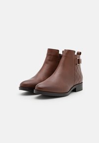 Anna Field Botines bajos - cognac