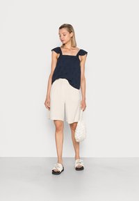 Pieces PCVANIA - Blusa - navy blazer