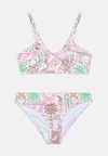 TOTALLY ICONIC BRALETTE - Bikini - white/purple