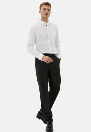 Marks & Spencer 2 PACK OXFORD EASY IRON - Chemise classique - white