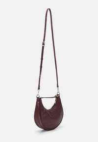 Esprit OLIVE BAGUETT - Mala de mão - garnet red