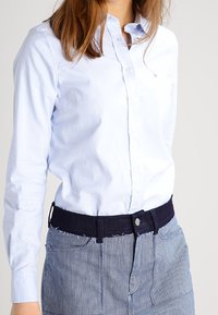 GANT Button-down blouse - light blue