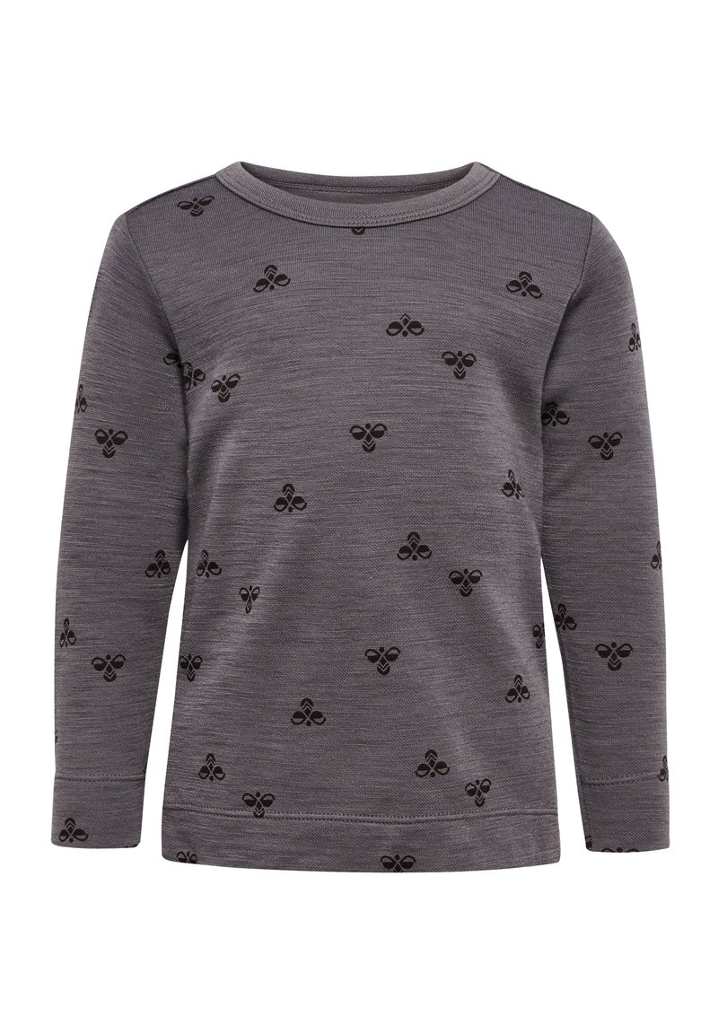 Grå langærmet skjorte med et tekstureret stof og mørkebrune blomster mønstre overalt. Enkel crew neck og fitted manchetter.