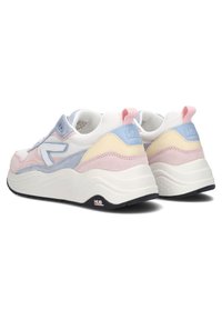 HUB Trainers - wit