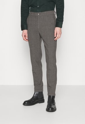 Chinos - brown