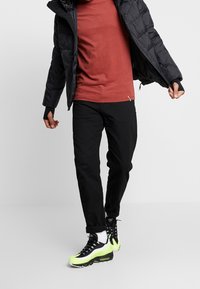 Antony Morato Vinterjacka - black