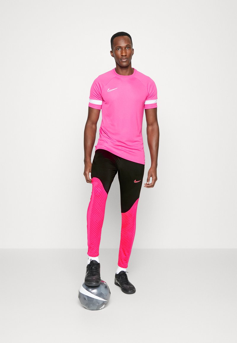 mens nike pink tracksuit