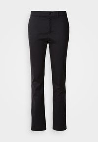 Pantalon noir à jambes droites avec passants de ceinture, fermeture par bouton et poches avant sur fond blanc uni.