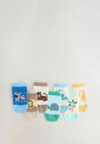 Set di sei calzini per bambini realizzati in morbido cotone, caratterizzati da colori vivaci e motivi di animali, tra cui una zebra, una tigre, un leone, una tartaruga e una giraffa.