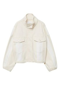 Krátká bunda z lehkého béžového materiálu s vysokým límcem, dvěma předními kapsami a bílými bočními panely; má elastické manžety a patentky.