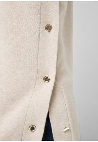 s.Oliver BLACK LABEL Mantel - mottled beige