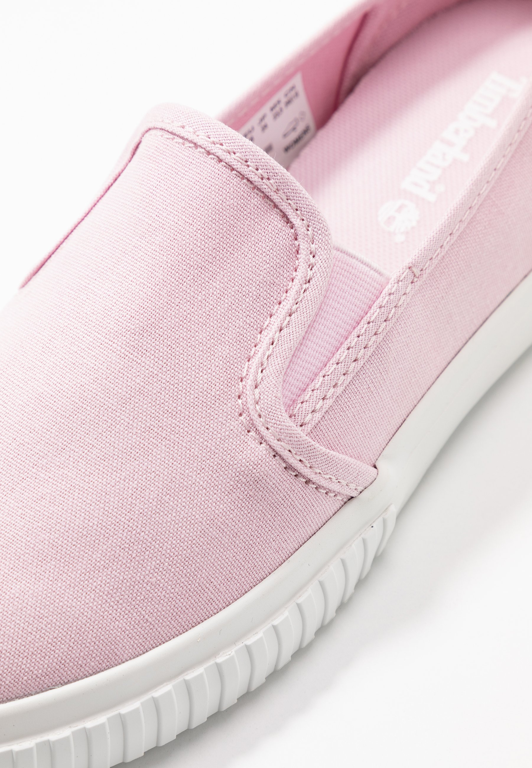 timberland rose look