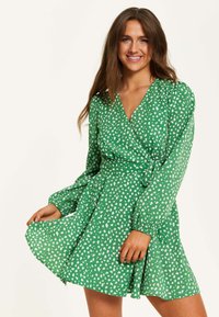 Liquorish ANIMAL PRINT MINI WRAP WITH LONG SLEEVES  - Day dress - green