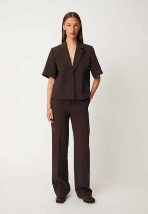 Modström, GALE PANTS - Панталони - seal brown