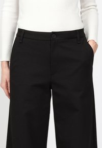 Gang Stoffhose - black