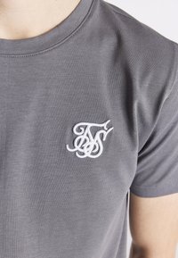 SIKSILK Jednoduché tričko - grey