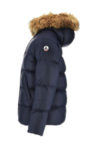 Giacca puffer blu navy con cappuccio in pelliccia sintetica, texture trapuntata, un patch logo circolare sulla manica e una vestibilità relax, over-size.