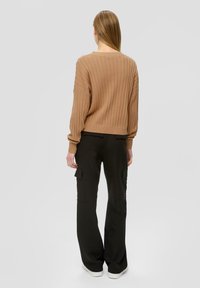 QS Strickpullover - sandstein