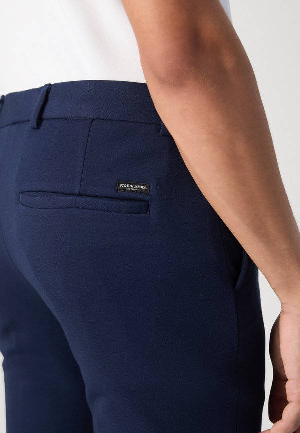 MOTT SLIM FIT - Chinos - night4