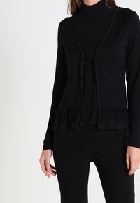 Anna Field Kofta - black