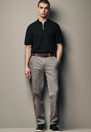 BELTED SOFT TOUCH - Chinos - grey
