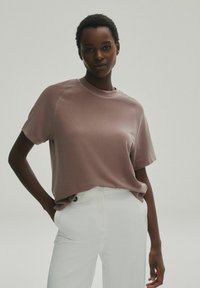 Next SHORT SLEEVE  - Basic póló - mink brown