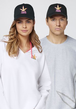 MIT MESH UND STITCHINGS - Cap - black