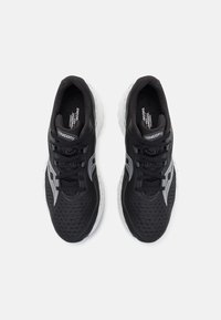 Saucony ENDORPHIN SPEED 4 - Silniční běžecké boty - black