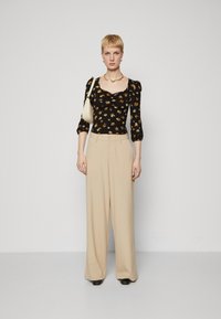Even&Odd Tall Hlače - beige