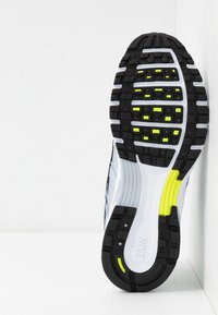 Nike Sportswear Trainers - grey