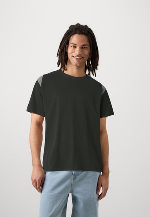 Rip Curl ARCHIVE PANO TEE UNISEX - Βασικό μπλουζάκι - black