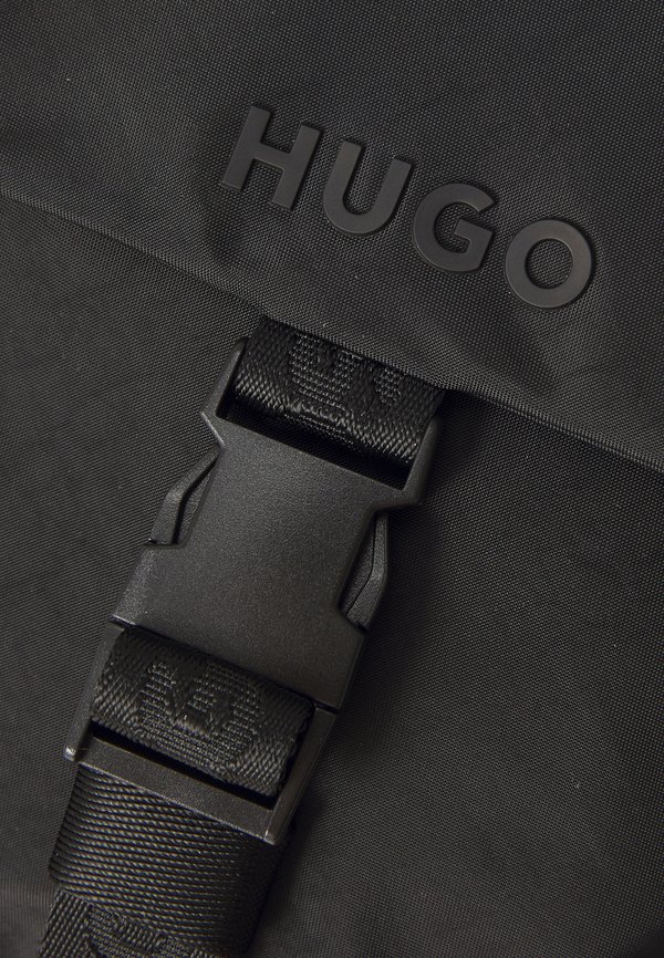 MARSEL ZIP - Cross body bag3