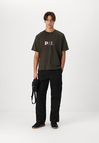 Pal Sporting Goods COWBOY CAMPING UNISEX - Tričko s potlačou - deep brown