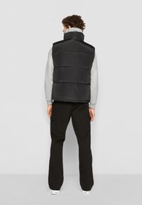 Urban Classics Weste - black