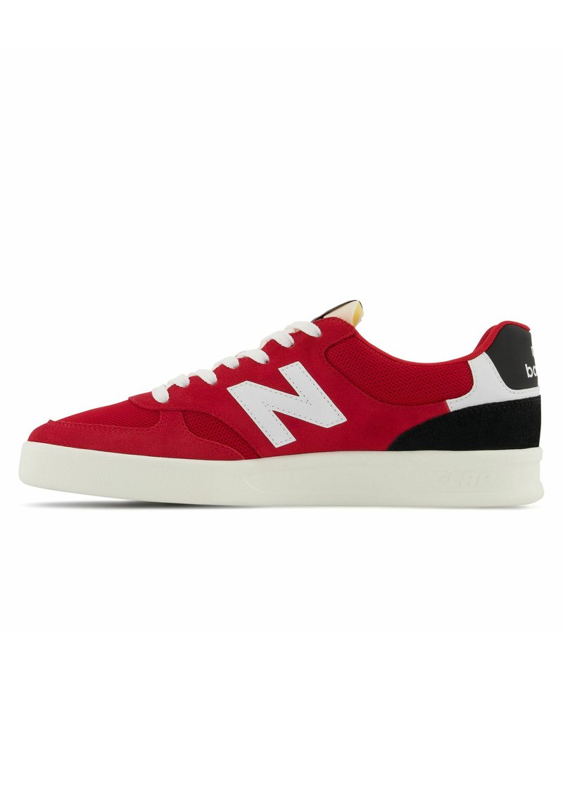 New Balance COURT Sneakers red/black/röd Zalando.se