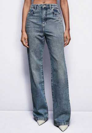 Vaqueros a campana - vintage wash