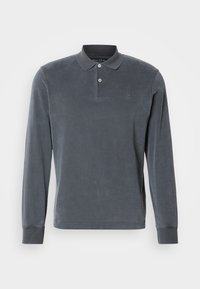 Unausgewählt, pirate black