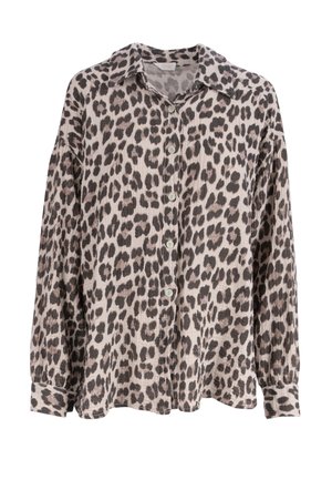 Langärmliges Hemd mit Knopfleiste, beigem Hintergrund und braun-schwarzem Leopardenmuster, mit spitzem Kragen und geknöpften Manschetten.