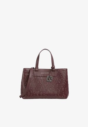 Mørkerød Armani Exchange håndtaske med præget logo, to hanke, en aftagelig skulderrem og en firkantet metal logo charm.