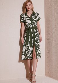 LELA REGULAR FIT - Kreklkleita - ecru khaki