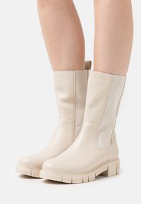 Marco Tozzi - Classic ankle boots - cream Thumbnail Image 1