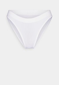 Bijela bikini gaćice od glatkog, rastezljivog materijala, s niskim strukom i elastičnom gumom. Minimalistički dizajn bez uzoraka.