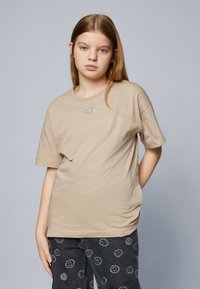 Diesel TMARCUS OVER UNISEX - Tricou basic - dune