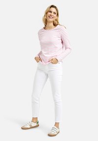 Smith&Soul BASIC STREIFEN MIT RAGLANÄRMELN - Long sleeved top - offwhite