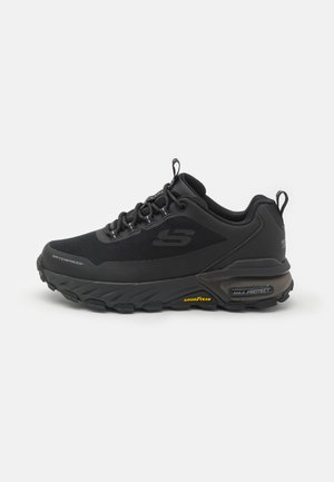MAX PROTECT - Sneakers basse - black