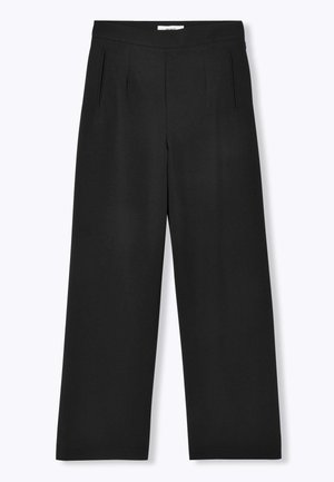 Pantalon noir à jambes larges avec une ceinture ajustée et des poches avant dissimulées, présenté sur un fond blanc.